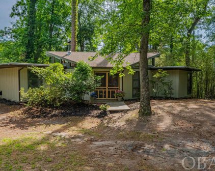 152 S Dogwood Trail, Southern Shores