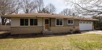 904 Pleasant Avenue N, Champlin