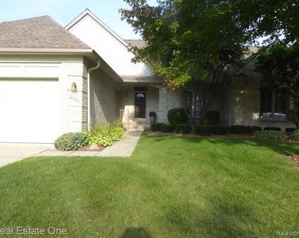 2141 Avalon, Sterling Heights