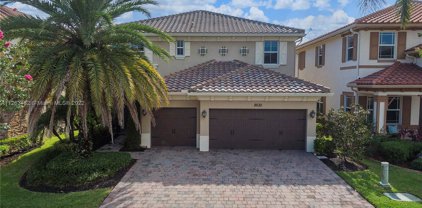 8630 Waterside Ct, Parkland