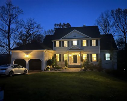 6768 Christopher  Dr, Roanoke