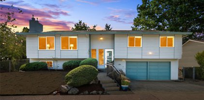 2647 Smithers Avenue S, Renton