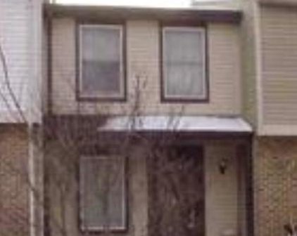 106 Charing Ct, Sterling