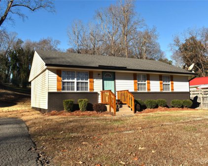 1063 Parkview  Drive, Gastonia