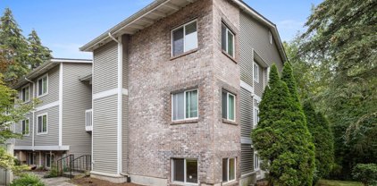 4519 125th Avenue SE Unit #A104, Bellevue