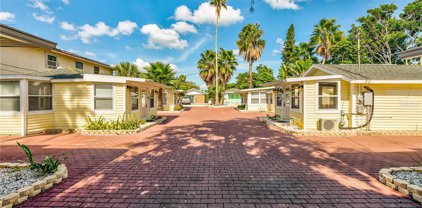13312 1st Street E, Madeira Beach