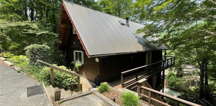 249 Laurel Ridge Road, Banner Elk
