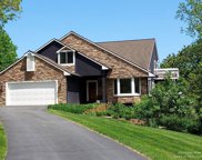 7906 Stonehedge Valley, Dexter Township image