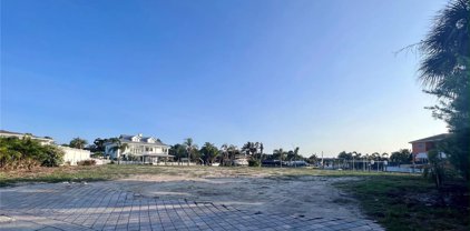 1796 Brookside Boulevard, Largo