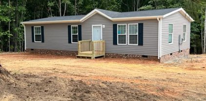 6144 Red House Road, Appomattox