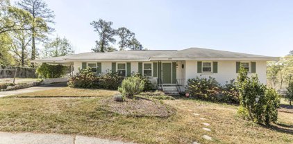 200 Pine Valley Drive, Warner Robins