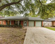 8202 Autumn Willow Drive, Tomball image
