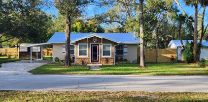 528 Jennings Avenue, Lake Helen