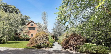 311 Sandpiper Drive, Riverhead