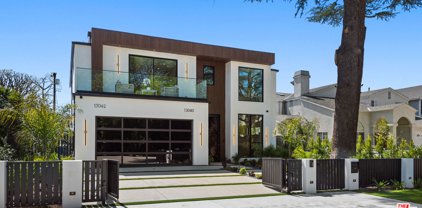 13040  Bloomfield St, Studio City