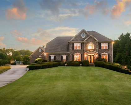 175 Thistlewood Lane, Fayetteville