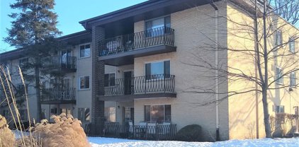 1206 E Fairview Street Unit #202, Arlington Heights
