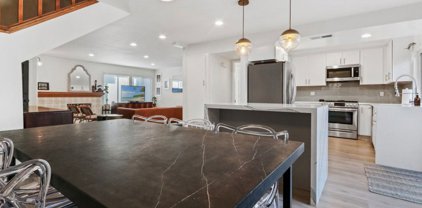 8 Deodar, Irvine