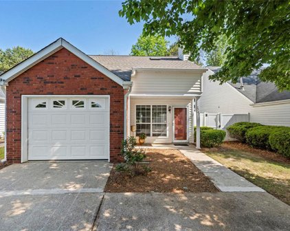 2747 Albion Farm Way, Duluth