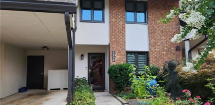 3230 Clairmont North Ne, Brookhaven