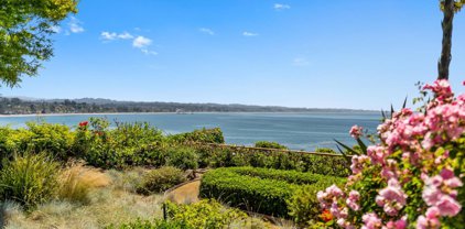 100 Hollister AVE, Capitola