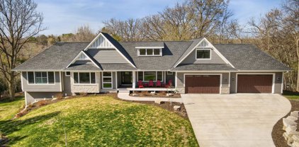 95 Smith Avenue, Orono