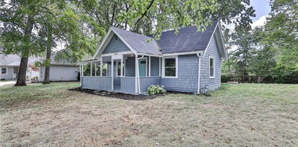 8204 Locust Street, Kansas City