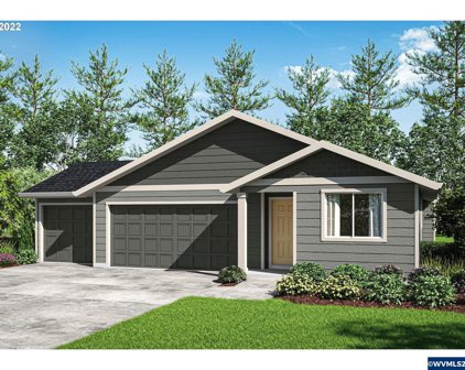 1474 Lana Dr, Woodburn