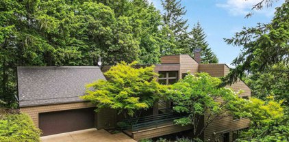 6815 Concord Dr, Corvallis