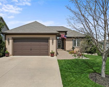 2311 NW Hedgewood Drive, Grain Valley