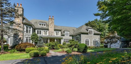 55 Chestnut Tree Hill Road, Southbury