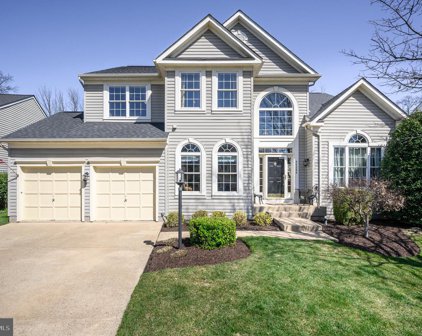 44334 Ladiesburg Pl, Ashburn