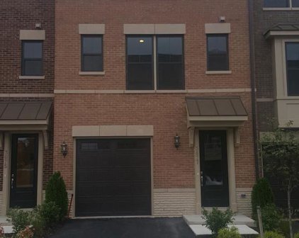 3677 Ambrose Hills Rd, Falls Church