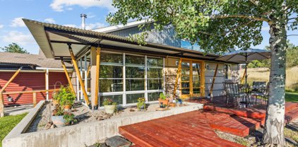 302 Saint Mary Drive, Stevensville