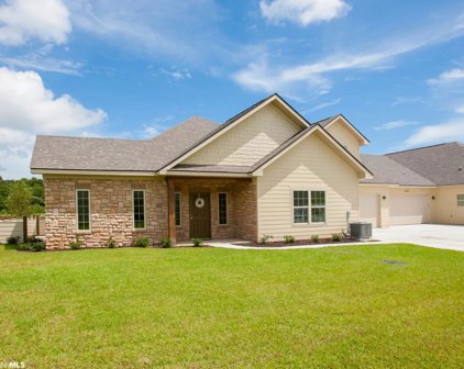 203 Holmes Ave, Foley