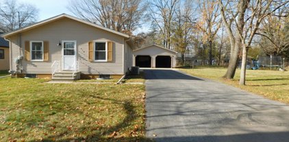 316 S Van Buren Street, Paw Paw