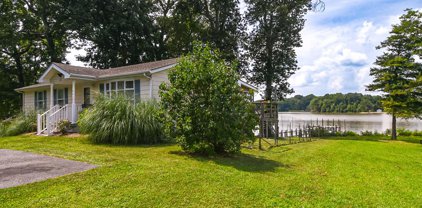 331 Buena Vista Rd, Colonial Beach