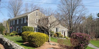 83 Boxboro Rd, Stow