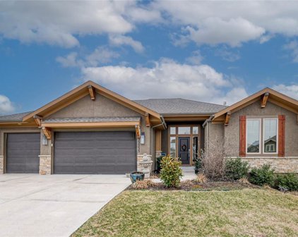 22235 W 98th Terrace, Lenexa