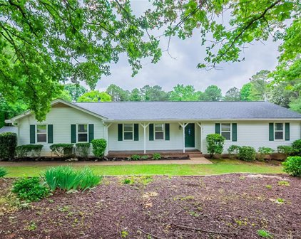2479 Forestdale Drive, Dacula