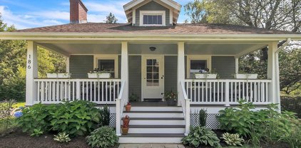 186 Chestnut St, East Longmeadow