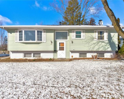 188 14th  Avenue, Hiawatha