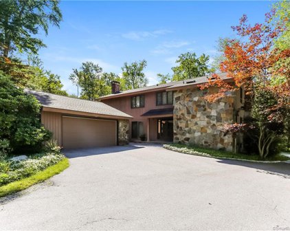 70 Windtree East, Torrington