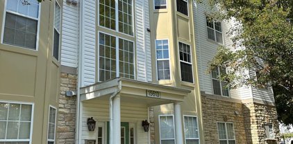 15613 Everglade Ln Unit #G102, Bowie