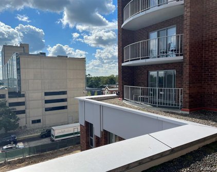411 S OLD WOODWARD Unit 512, Birmingham