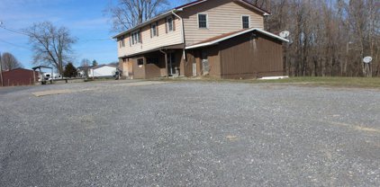 5546 Summersville Lake Rd, Summersville