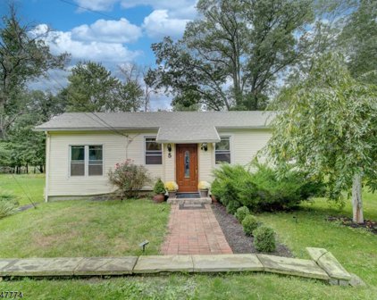 5 Dixon Ln, East Hanover Twp.