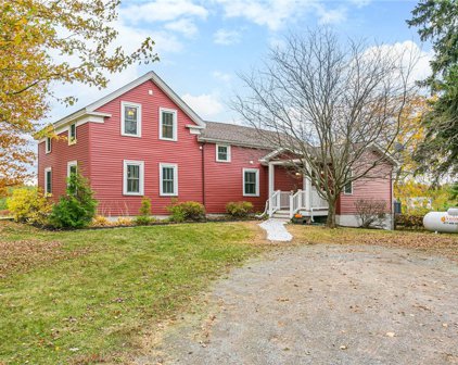 5038 Lake Road, Williamson