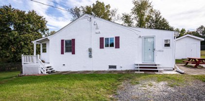 12212 Nokesville Rd, Bristow
