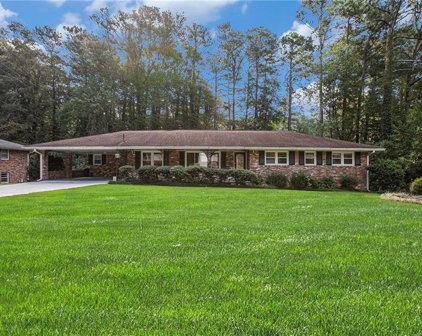 3079 Mccully Drive, Atlanta